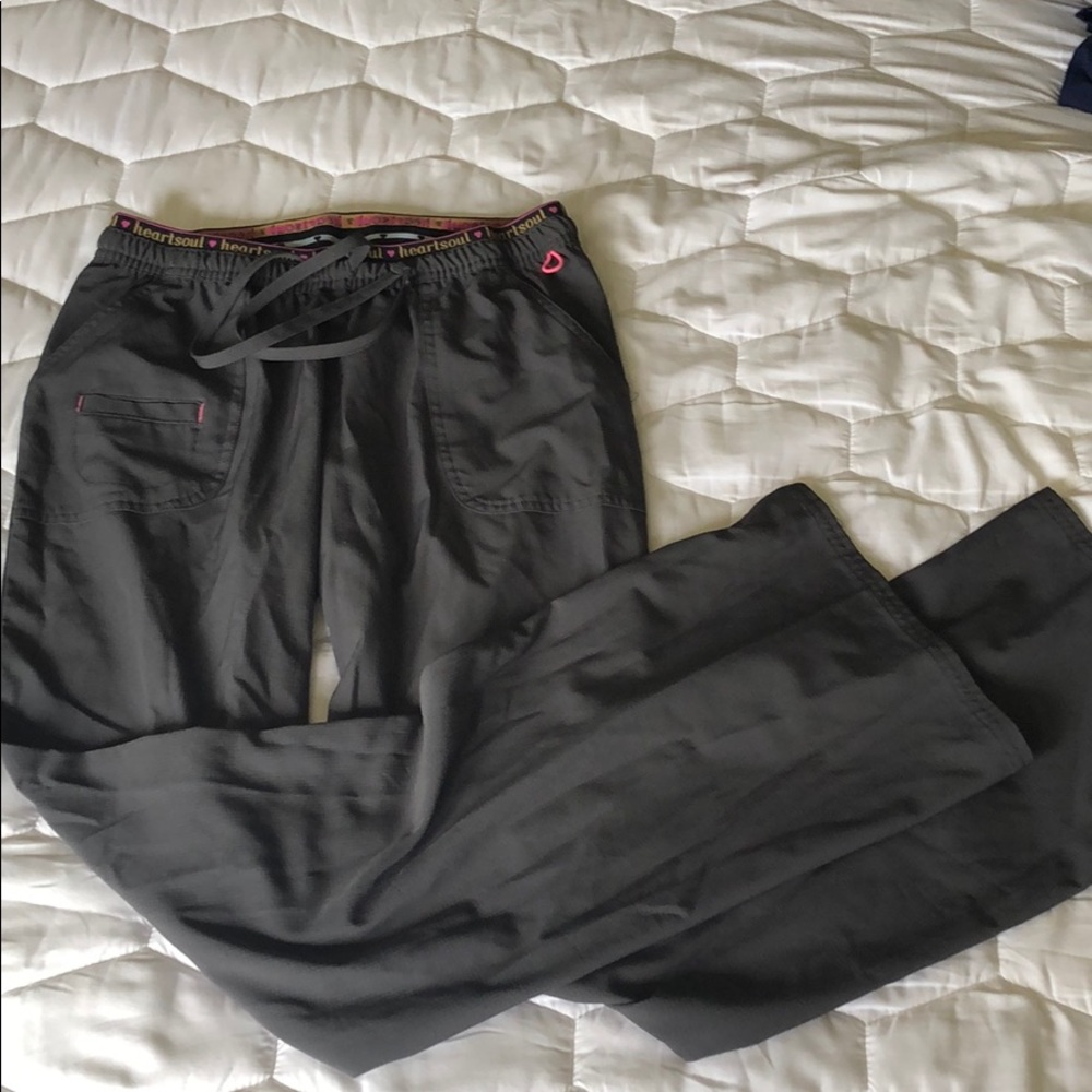 Scrub pants